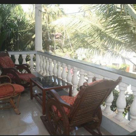 Tanisha Guest House Богмало Экстерьер фото