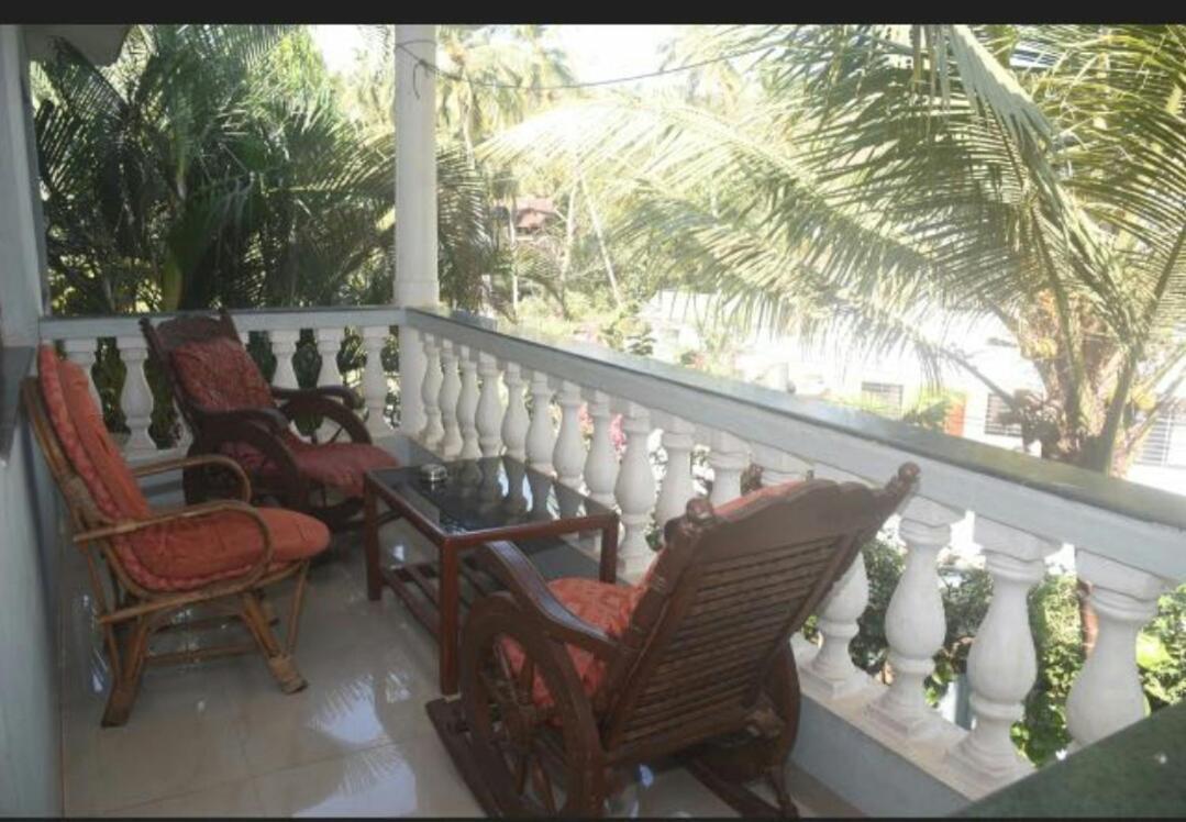 Tanisha Guest House Богмало Экстерьер фото